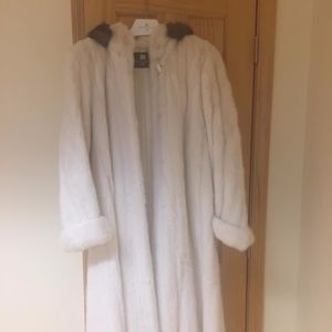 Helen Frushtick hooded Mink Coat worn few times